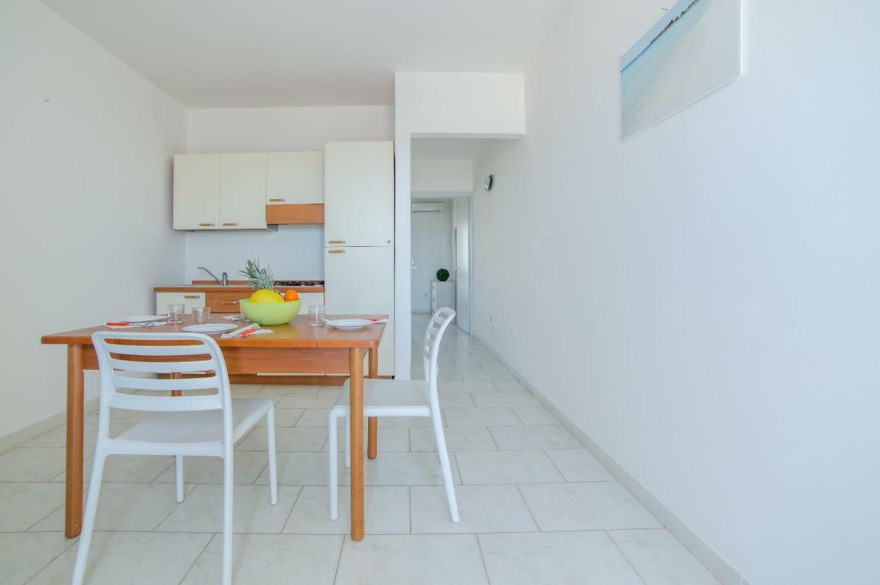 Spiaggia Bianca Apartments Torre Vado Zewnętrze zdjęcie